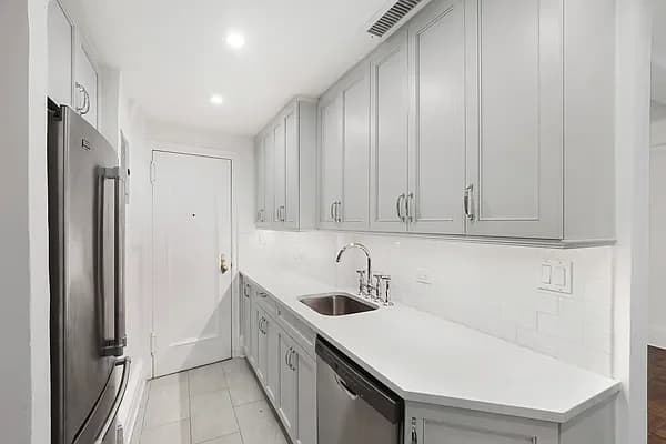 115 West 86 Street #9F, Manhattan, NY 10024 apartment_kitchen 1