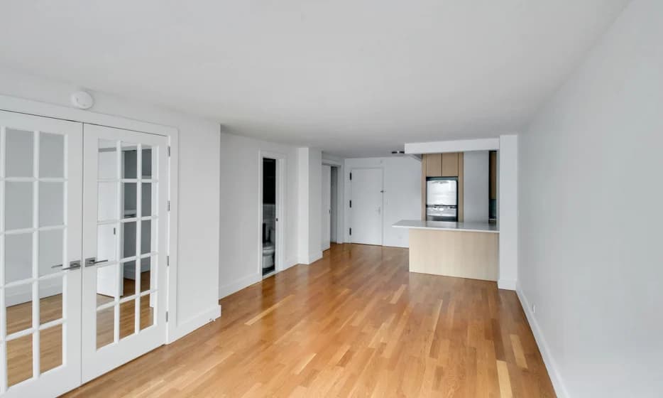 330 W 58 St #08G, Manhattan, NY 10019 apartment_living_room 1