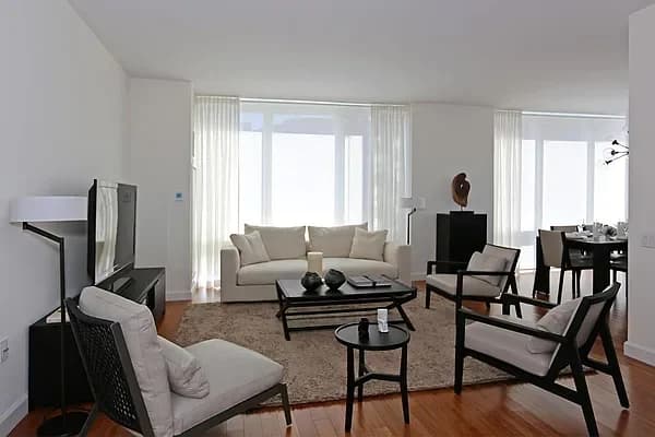 160 West 62 Street #40C, Manhattan, NY 10023 apartment_living_room 1