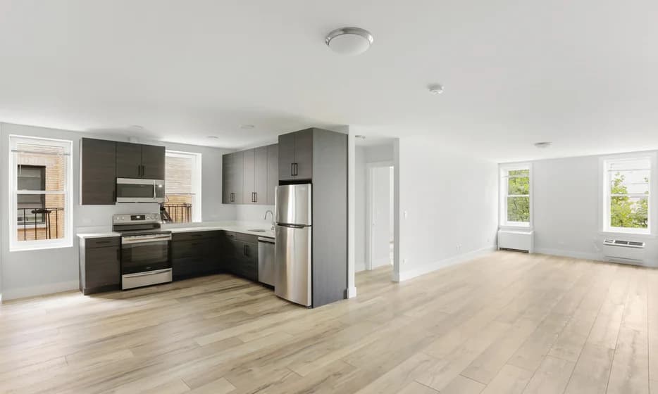 939 Woodycrest Avenue #467, Bronx, NY 10452 1