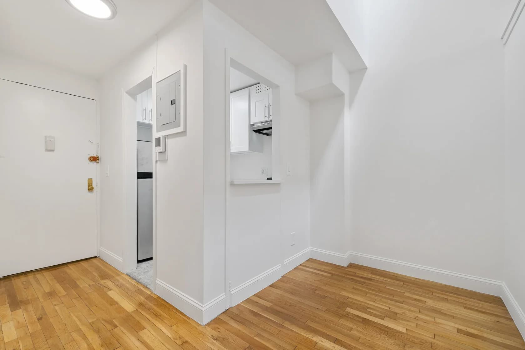 123 East 54 Street #9A, Manhattan, NY 10022 apartment_dining_room 1