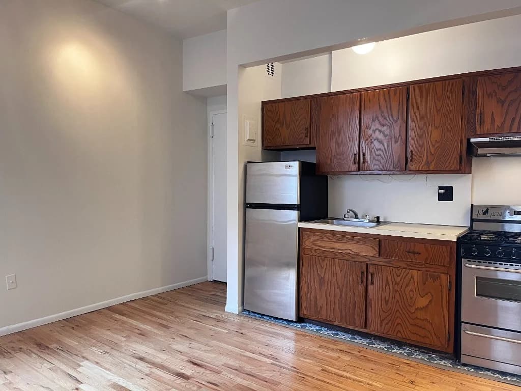 605 West 112 Street #4F, Manhattan, NY 10025 1