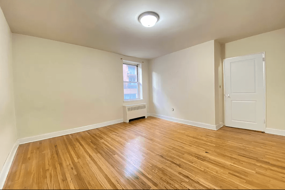 143-29 Barclay Avenue #4D, Queens, NY 11355 100