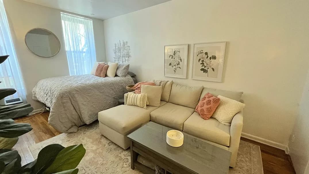 234 East 52 Street #A, Manhattan, NY 10022 apartment_living_room 1