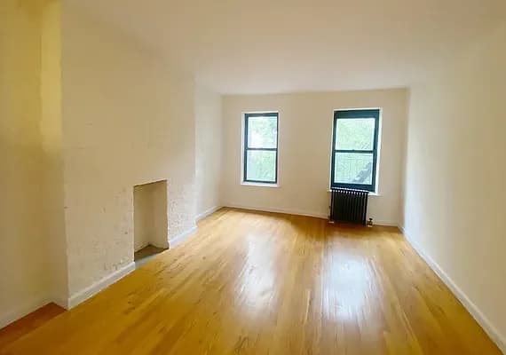 327 East 54 Street #4-D, Manhattan, NY 10022 apartment_living_room 1