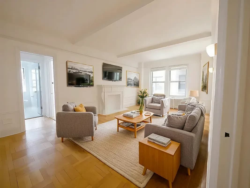 350 Central Park West #3E, Manhattan, NY 10025 apartment_living_room 1