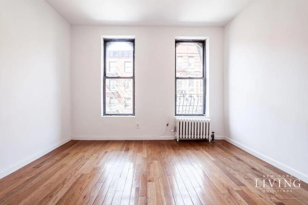 170 Thompson Street #12, Manhattan, NY 10012 1