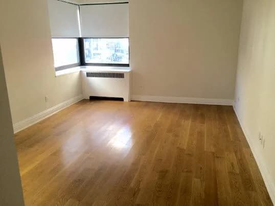 8 Gramercy Park South #2J, Manhattan, NY 10003 1