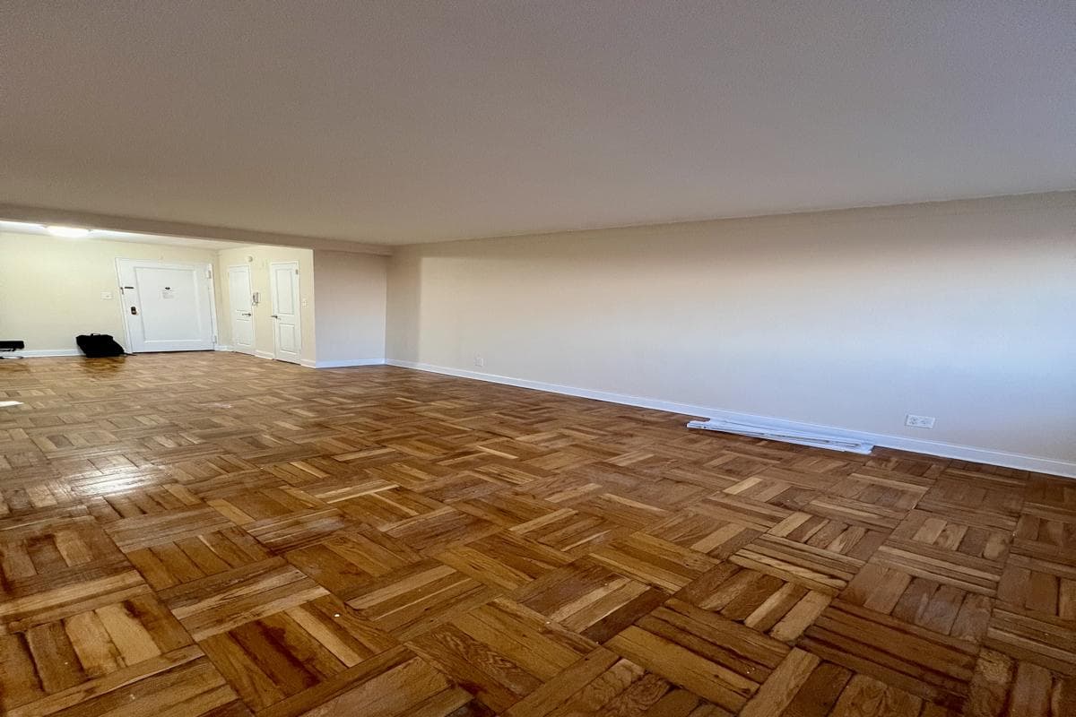 166-05 Highland Avenue #7T, Queens, NY 11432 100