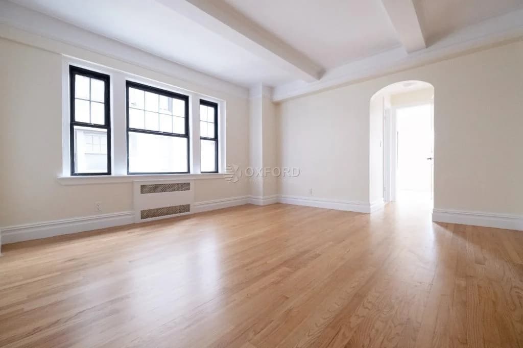 95 Christopher Street #5L, Manhattan, NY 10014 1