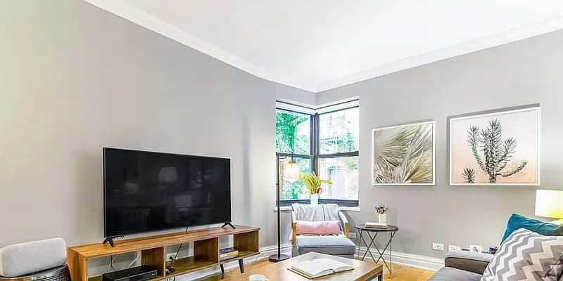 10 Downing Street #006F, Manhattan, NY 10014 apartment_living_room 1