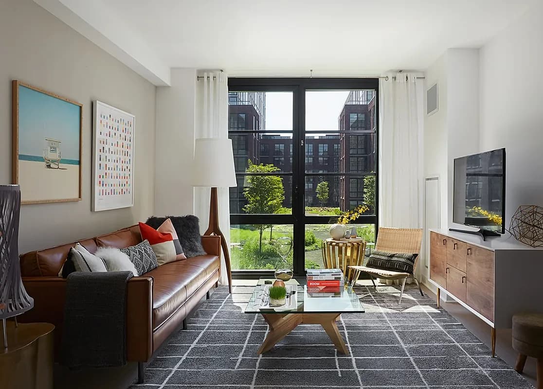365 Bond Street #C411, Brooklyn, NY 11215 apartment_living_room 1