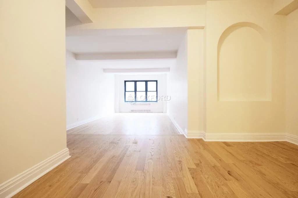 141 East 56 Street #5C, Manhattan, NY 10022 1