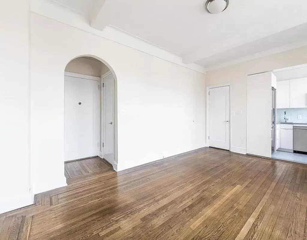 10 Sheridan Square #3E, Manhattan, NY 10014 100