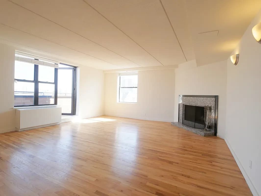 94 East 4 Street #905, Manhattan, NY 10003 apartment_living_room 1