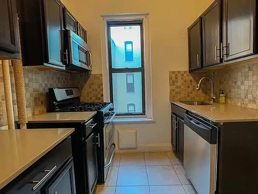 29-07 31 Avenue #Unit 3F, Queens, NY 11106 apartment_kitchen 1