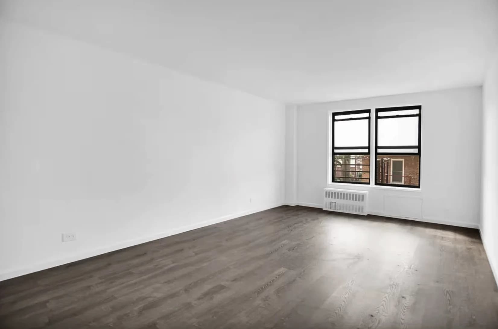 3235 Cambridge Avenue #5E, Bronx, NY 10463 apartment_living_room 1