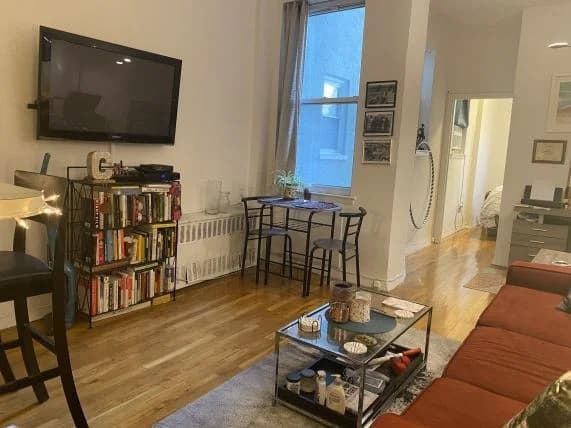 423 East 83 Street #2C, Manhattan, NY 10028 1