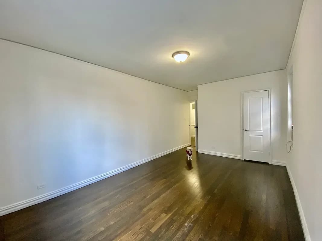 690 Ft Washington Avenue #2-D, Manhattan, NY 10040 apartment_living_room 1