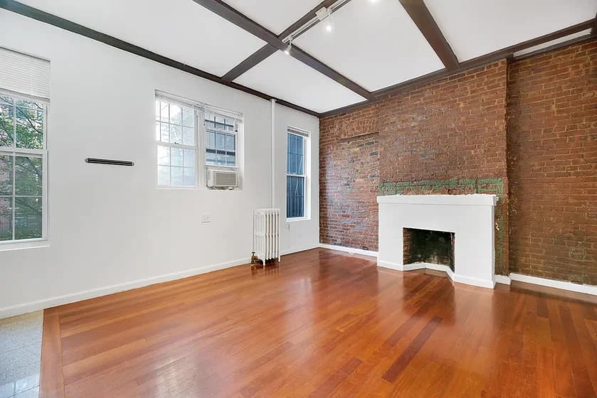 60 East 12 Street #6b, Manhattan, NY 10003 apartment_living_room 1