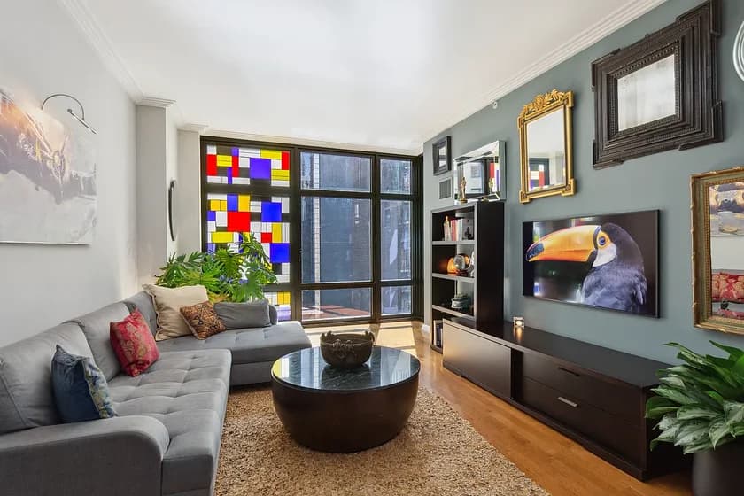 1600 Broadway #11A, Manhattan, NY 10019 apartment_living_room 1