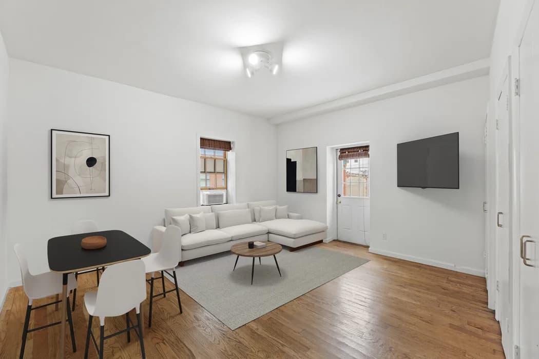 23 Peck Slip #5BB, Manhattan, NY 10038 1