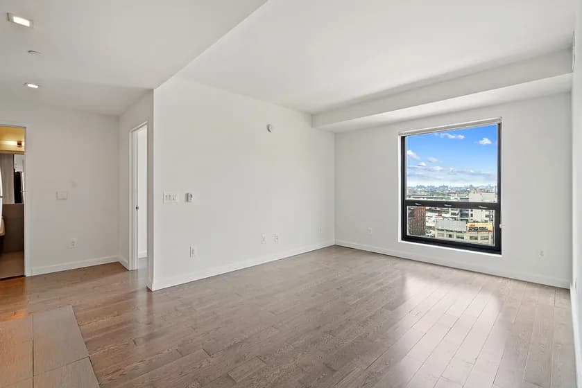 11-39 49 Avenue #1104, Queens, NY 11101 apartment_living_room 1