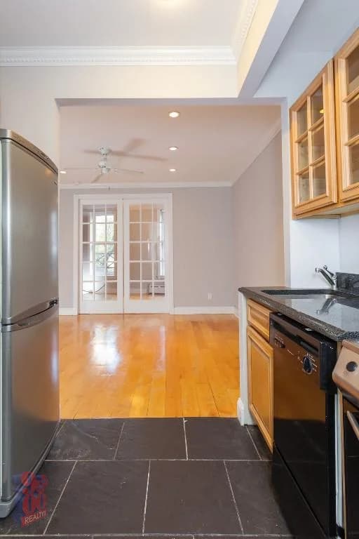 120 Christopher St #3, Manhattan, NY 10014 1