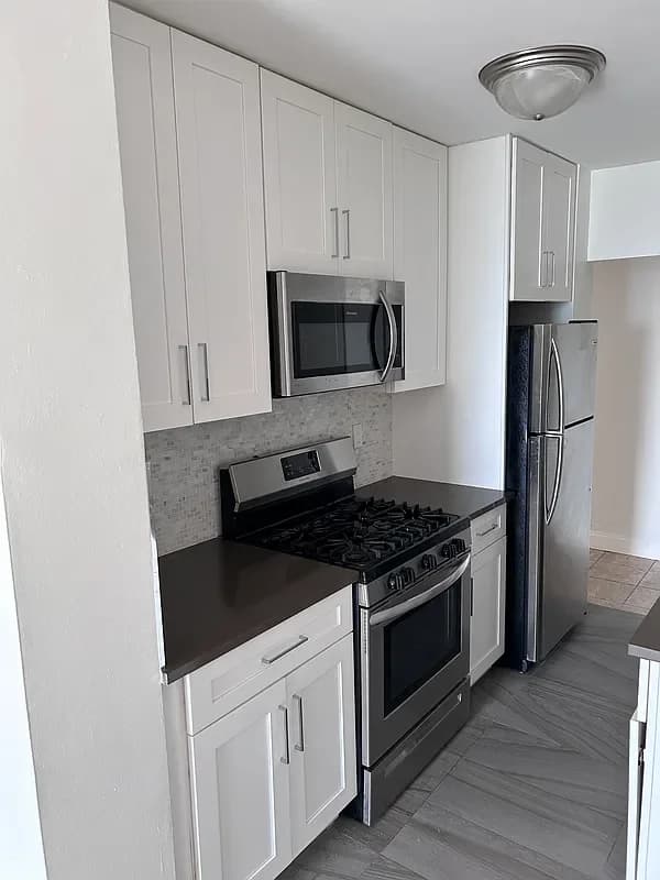 2940 Ocean Parkway #14D, Brooklyn, NY 11235 apartment_kitchen 1