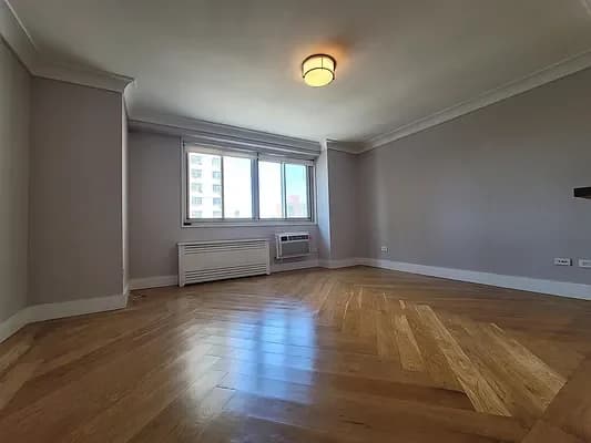 70 W 93 St #14A, Manhattan, NY 10025 apartment_living_room 1