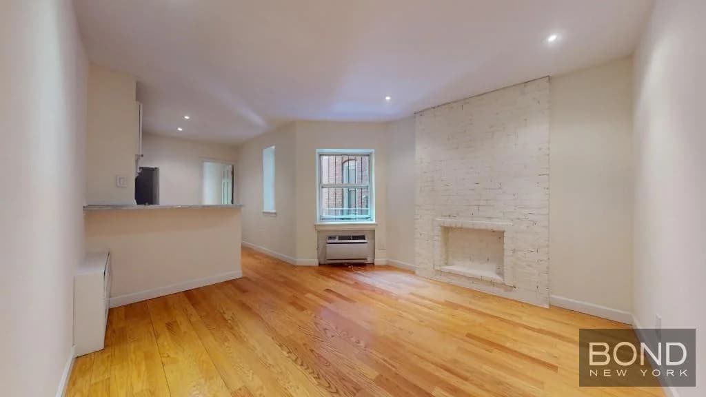 118 East 92 Street #1D, Manhattan, NY 10128 1