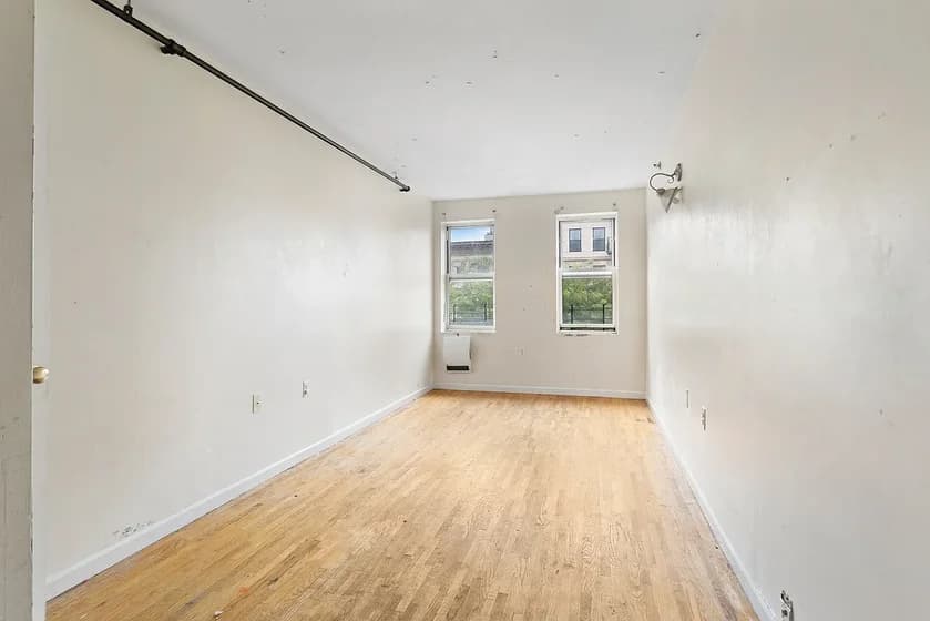 792 Sterling Place #4K, Brooklyn, NY 11216 apartment_living_room 1