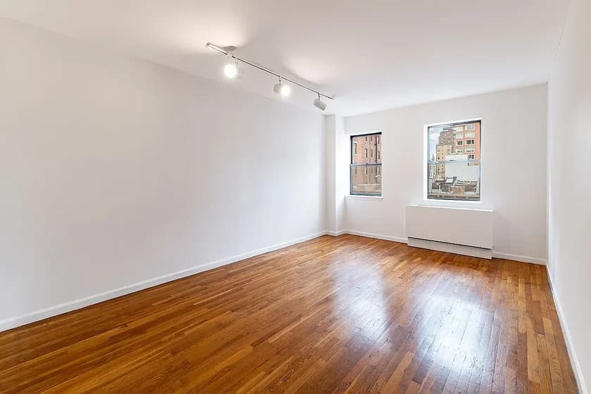 555 West 151 Street #65, Manhattan, NY 10031 apartment_living_room 1