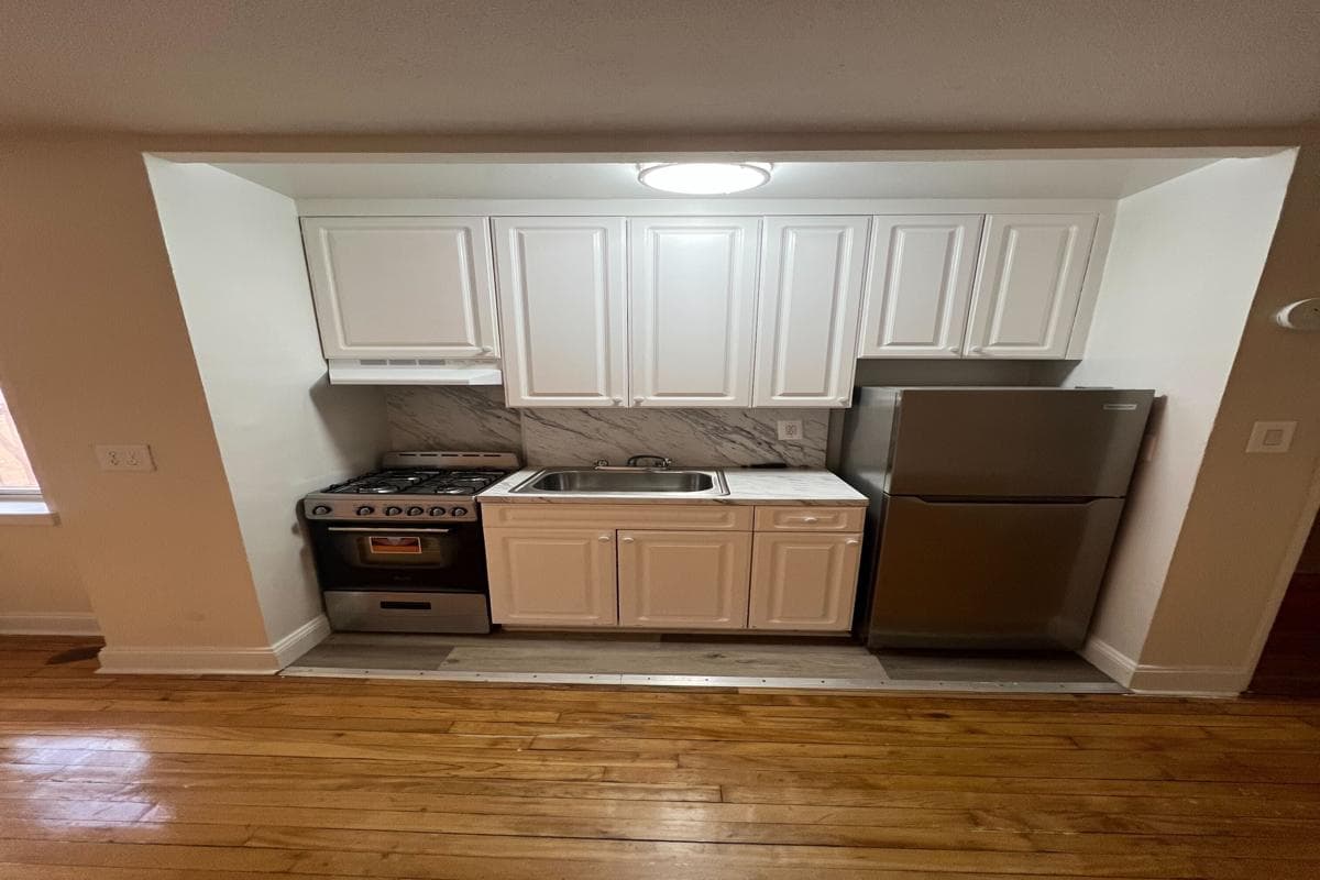 143-29 Barclay Avenue #2F, Queens, NY 11355 1