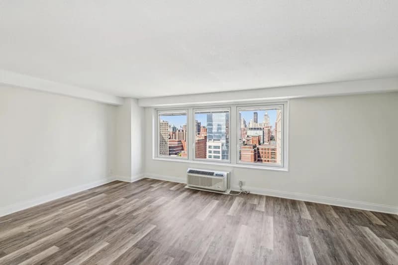 30 Waterside Plaza #10-10H, Manhattan, NY 10010 1