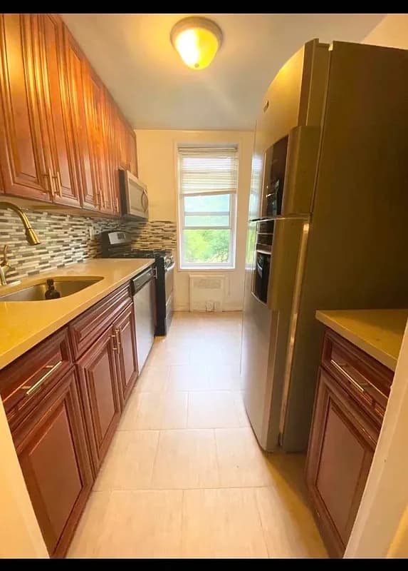 6555 Broadway #3F, Bronx, NY 10471 apartment_kitchen 3