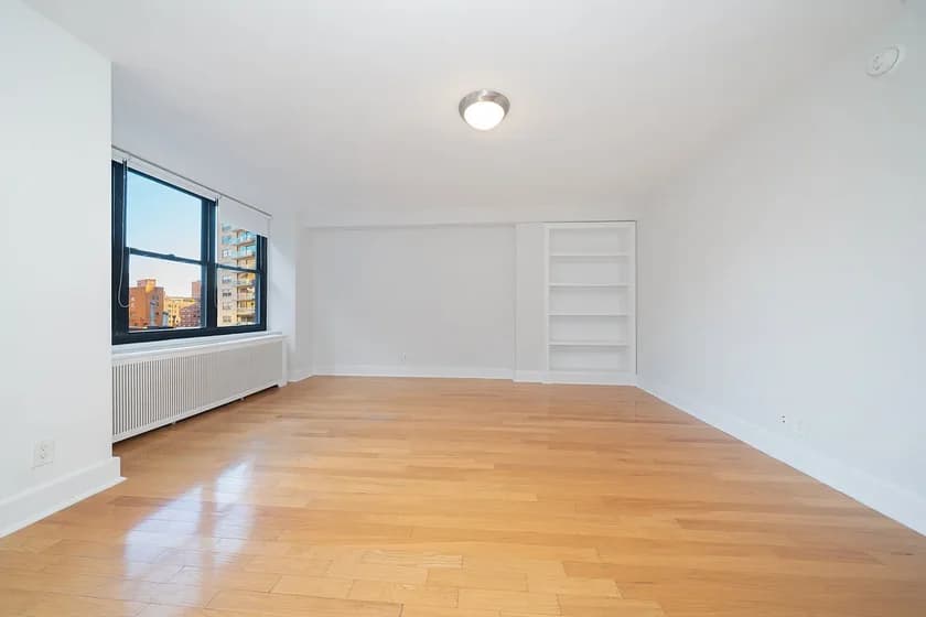 300 East 51 Street #13E, Manhattan, NY 10022 apartment_living_room 1