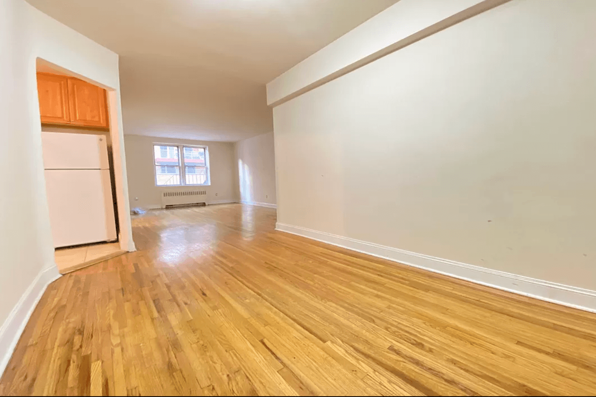 143-11 Barclay Avenue #2D, Queens, NY 11355 100