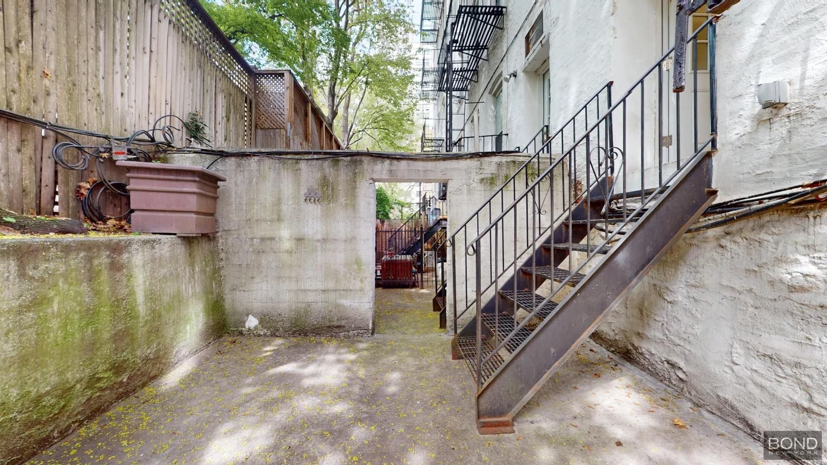 24 King Street #3, Manhattan, NY 10014 1