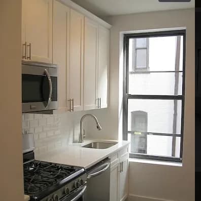 550 Riverside Drive #54, Manhattan, NY 10027 apartment_kitchen 1
