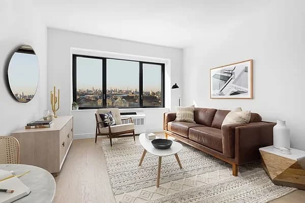 475 Clermont Avenue #0523, Brooklyn, NY 11238 apartment_living_room 1