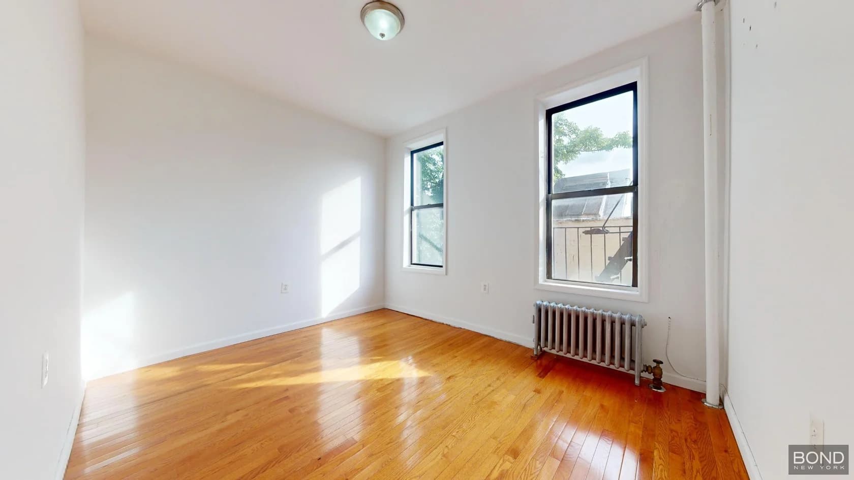 510 E 13 St #25, Manhattan, NY 10009 1