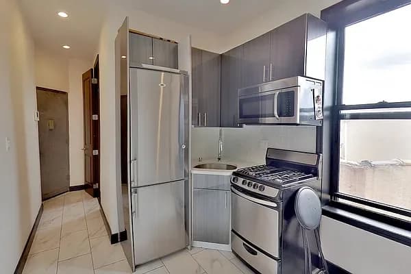 167 Mott Street #6C, Manhattan, NY 10013 apartment_kitchen 3