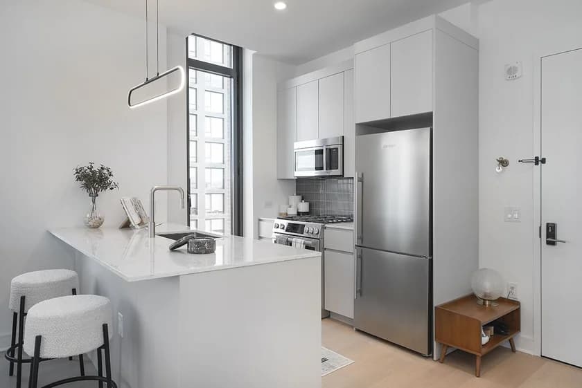 27-05 Thomson Avenue #16E, Queens, NY 11101 1