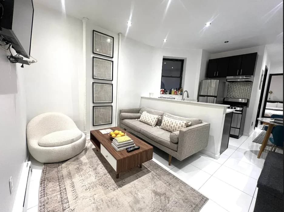 21 West 106 Street #2D, Manhattan, NY 10025 1