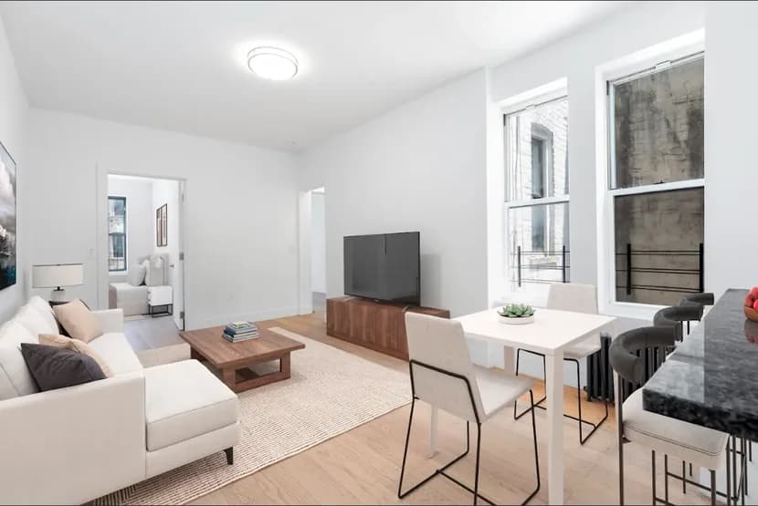 442 Decatur Street #7-B, Brooklyn, NY 11233 apartment_living_room 1