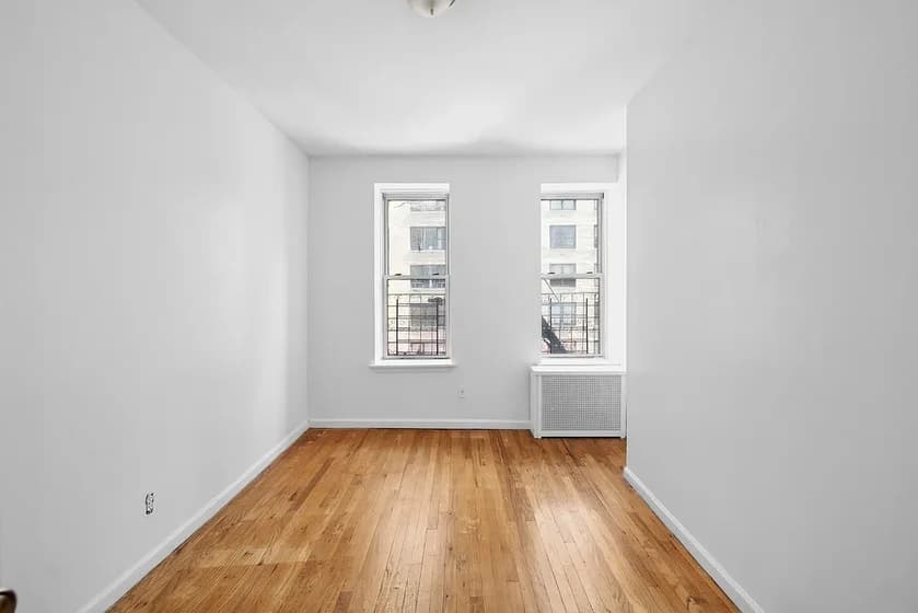 320 East 49 Street #51, Manhattan, NY 10017 apartment_living_room 1