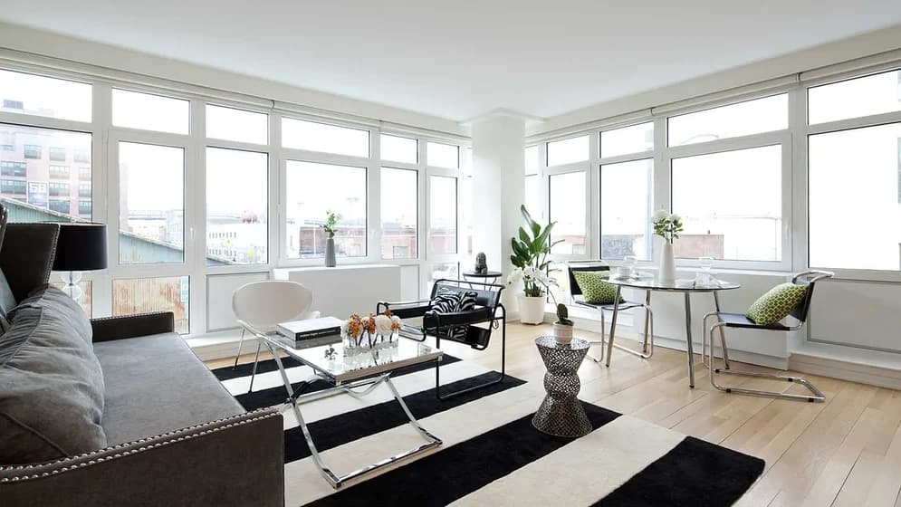 175 Kent Avenue #703, Brooklyn, NY 11249 apartment_living_room 1