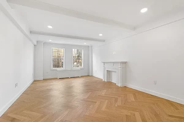 372 2 Ave #08H, Manhattan, NY 10010 apartment_living_room 1