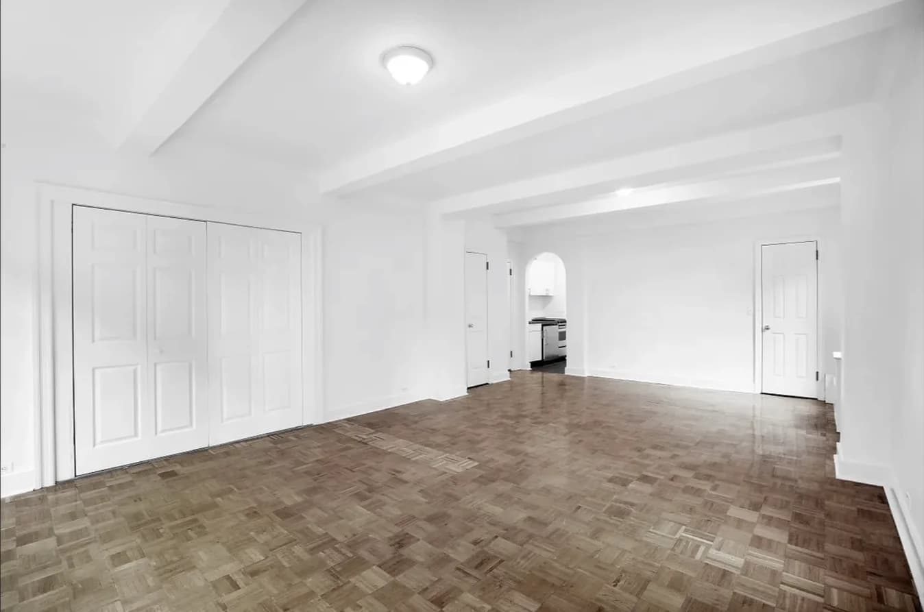 310 East 44 Street #1204, Manhattan, NY 10017 1